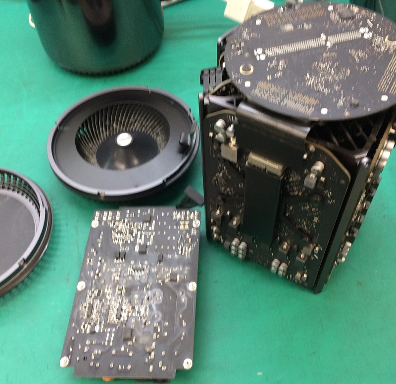 macpro_2013年ロジックボード