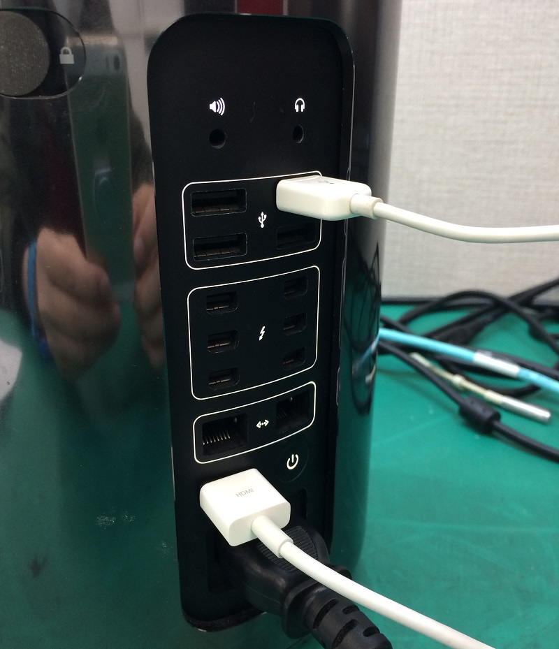 macpro_2013年起動しました