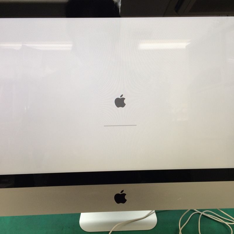 imac2011年モデルグラフィック交換後起動