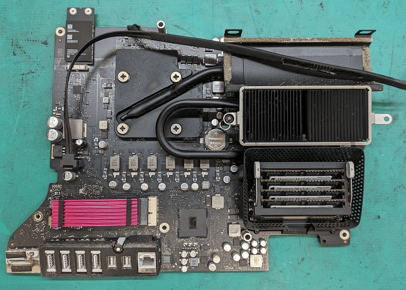 PCIe SSD 装着