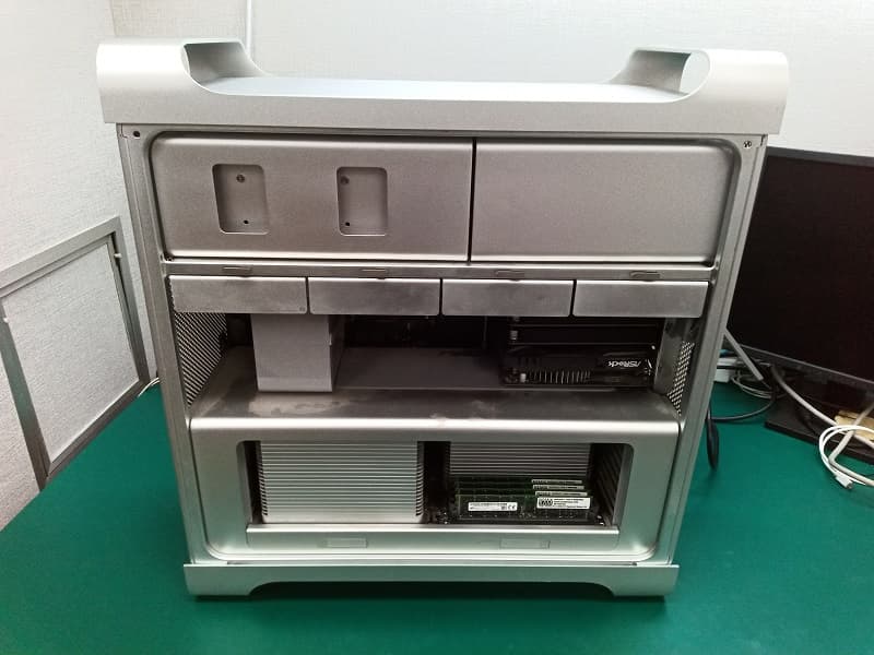 MacPro 内部
