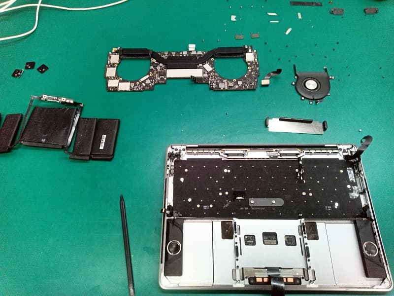 MacBookPro 分解