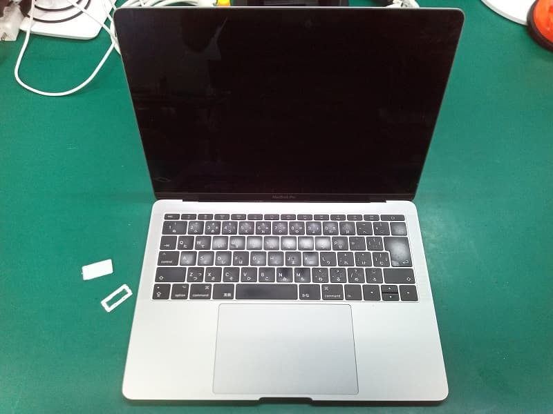 MacBookPro バラフライキーボード