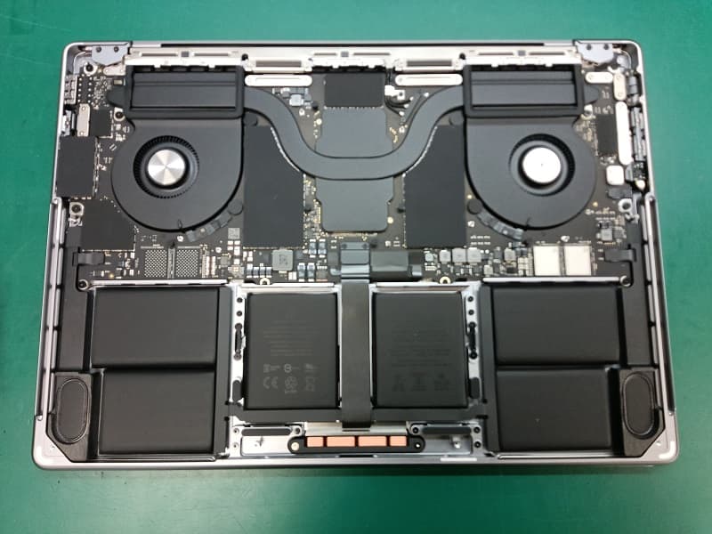 MacBookPro 内部