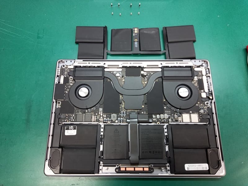 MacBookPro バッテリー