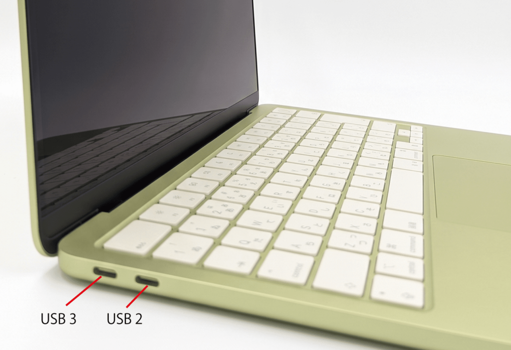 MacBook NeoのUSBポート