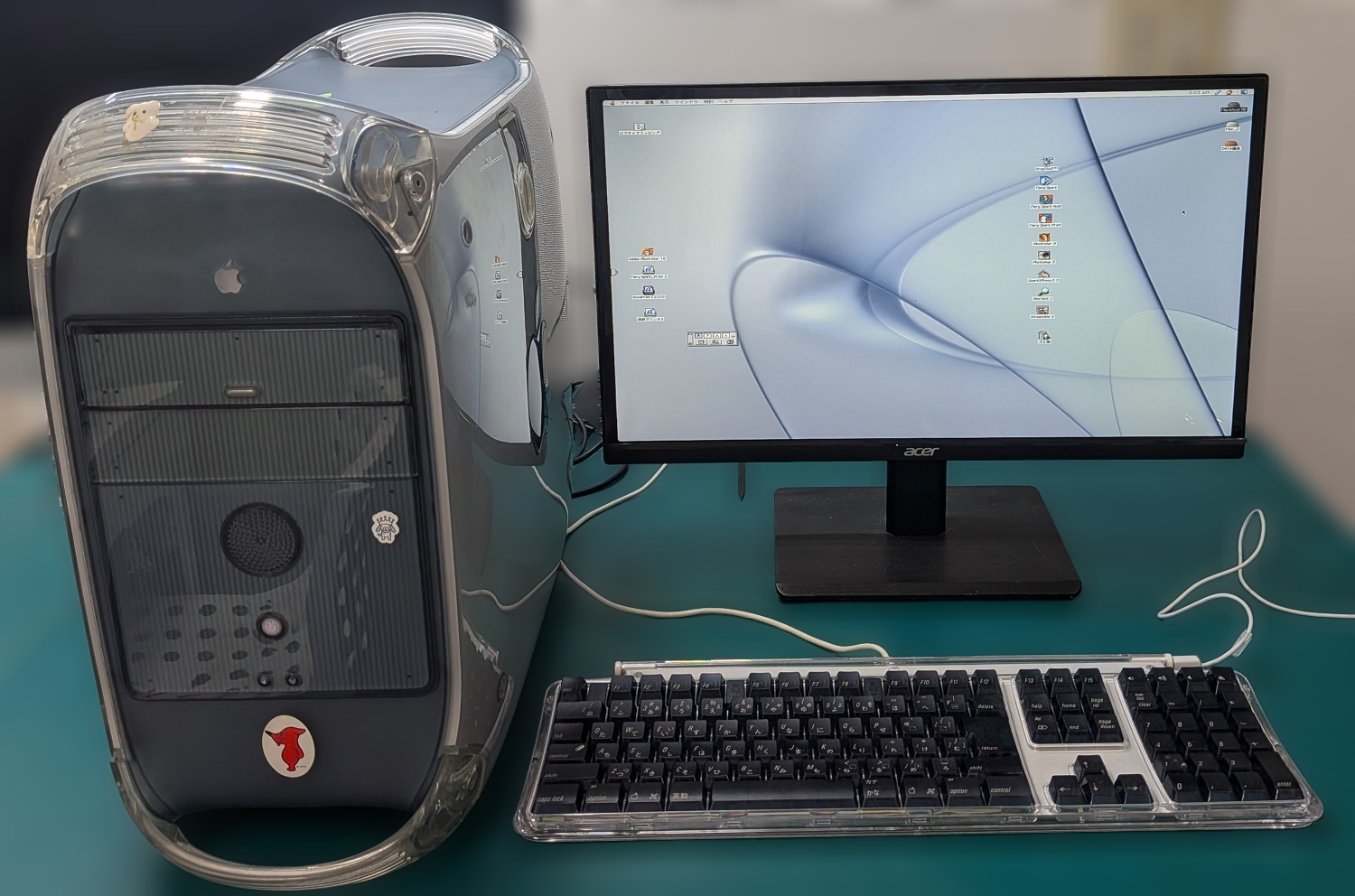 デスクトップ画面まで正常起動し、各種データや動作確認テストをクリアした状態